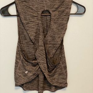 Lululemon crop tank